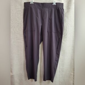 Athleta Women's Onyx Gray Chelsea Cargo Ankle Pants Stretch Athleisure Size 16